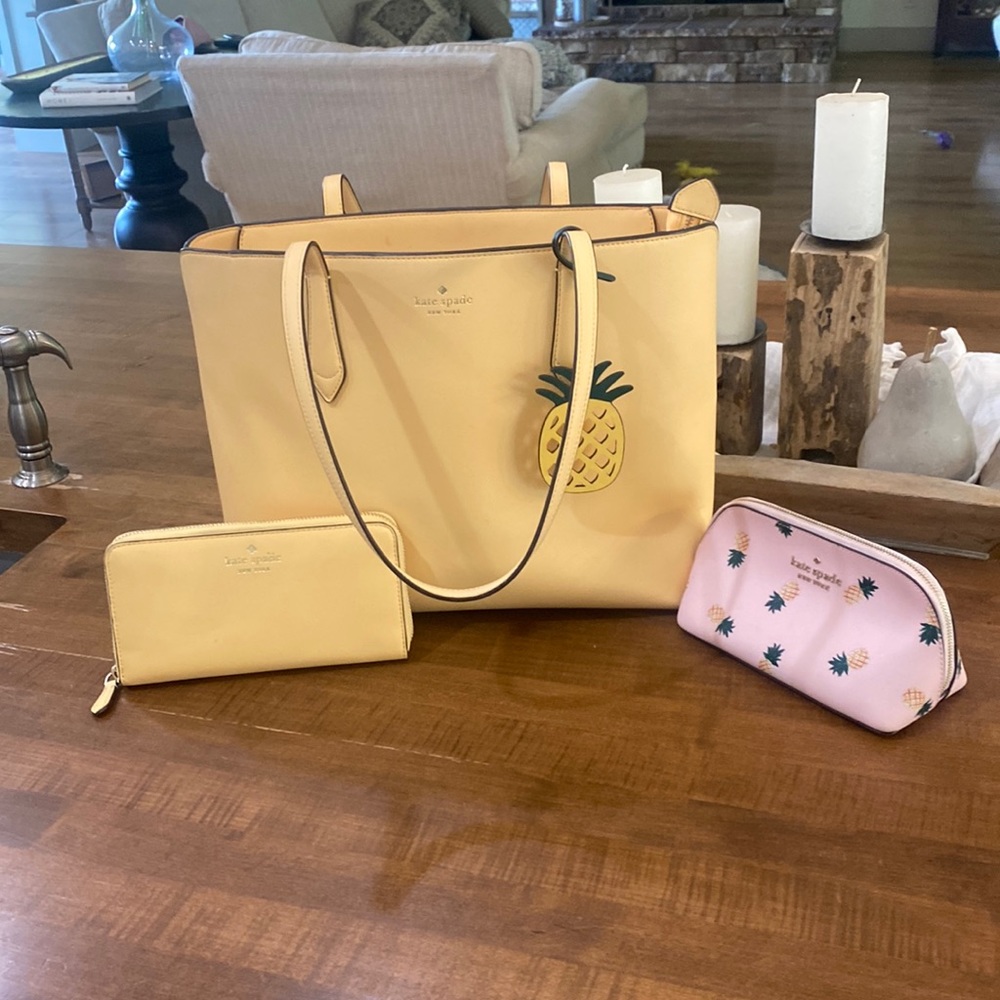 Kate Spare pineapple bundle